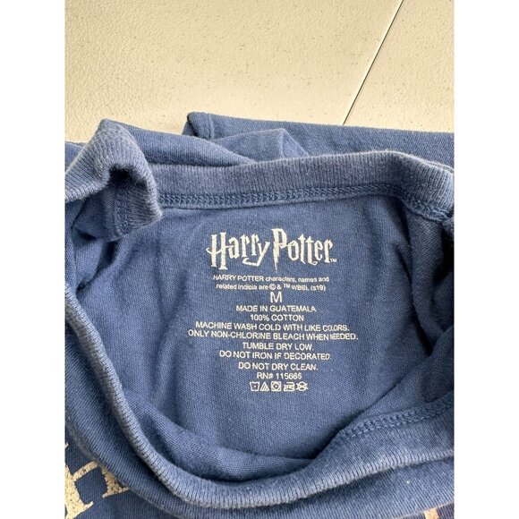 Harry Potter Hogwarts Crest Blue Graphic T-Shirt Size M 100% Cotton Tee Gold - Picture 3 of 8